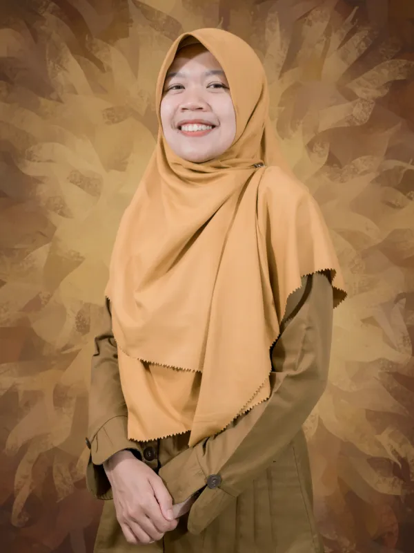 Tri Kurniyawaty, S.Pd., M.Pd.,Gr