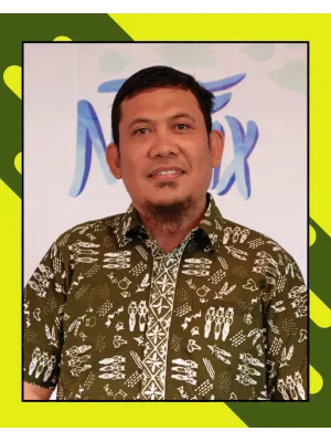 Mukhlis, S.Pd
