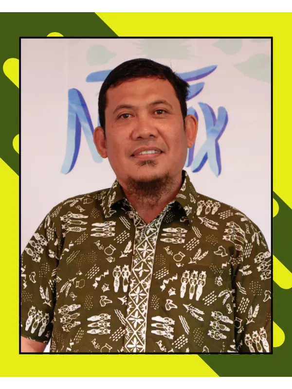 Mukhlis, S.Pd